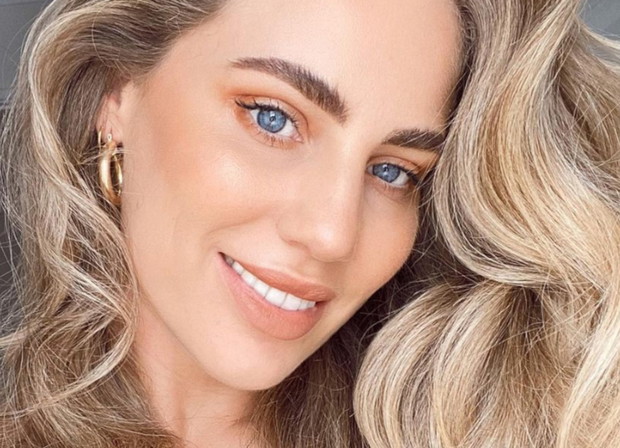 Modne kolory włosów na jesień i zimę 2020 2021