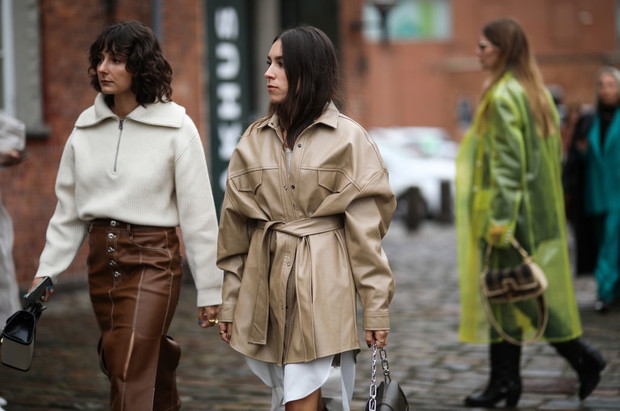 Modne spódnice na wiosnę 2020: trendy moda wiosna 2020