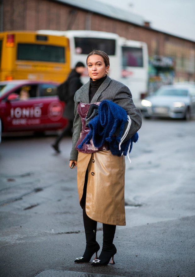 Modne spódnice na wiosnę 2020: trendy moda wiosna 2020