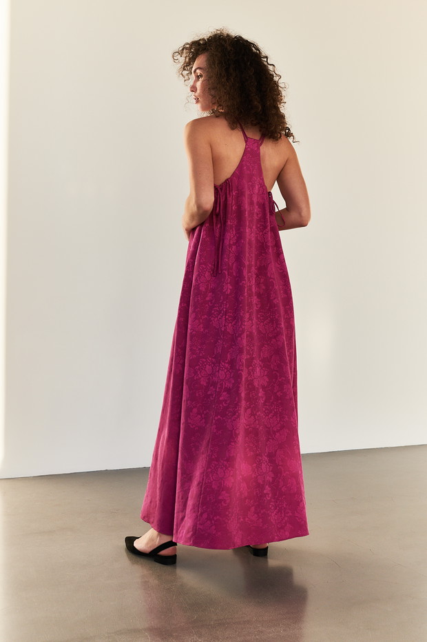 Nowa kolekcja Reserved dla mam wiosna 2020: trendy moda wiosna 2020