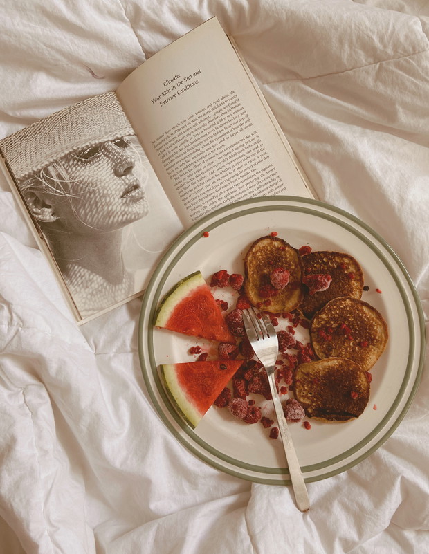 Placki bananowe z płatkami owsianymi według przepisu Anny Lewandowskiej