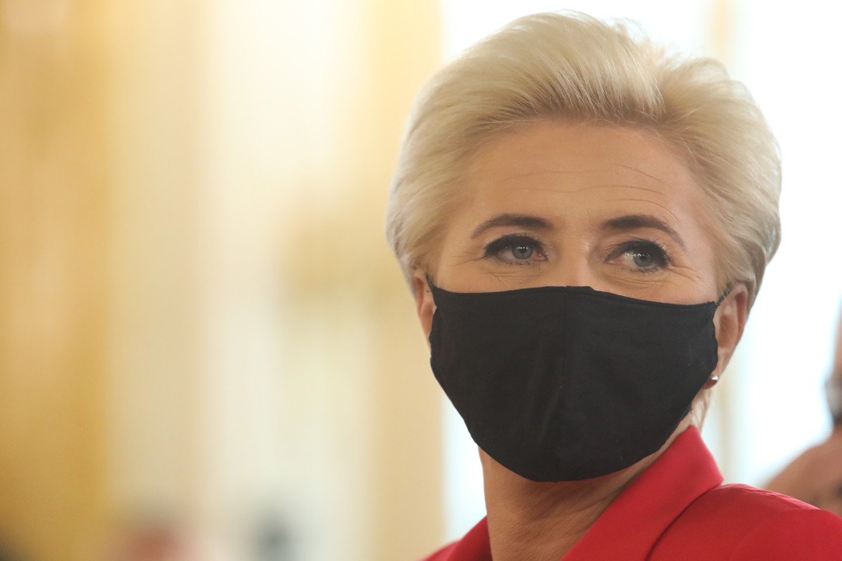 Agata Duda poparła Strajk Kobiet?