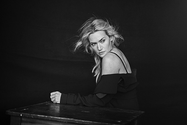 kalendarz-pirelli-2017-petera-lindbergha-00