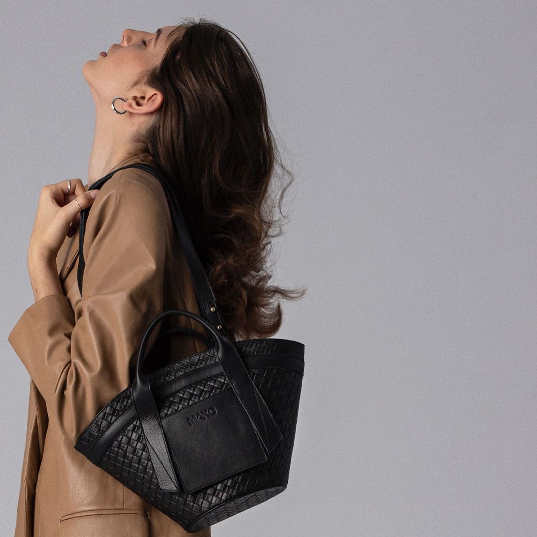 Ten skórzany koszyk polskiej marki to najbardziej pożądana torebka