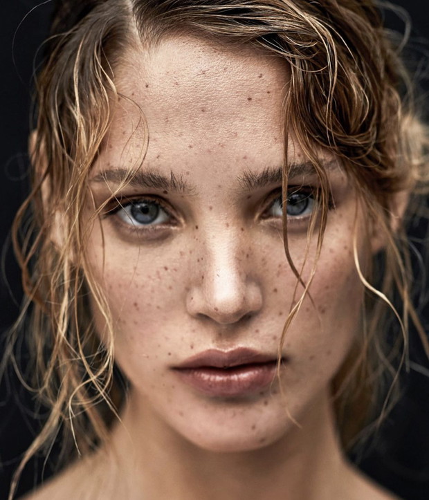 Wet hair look
