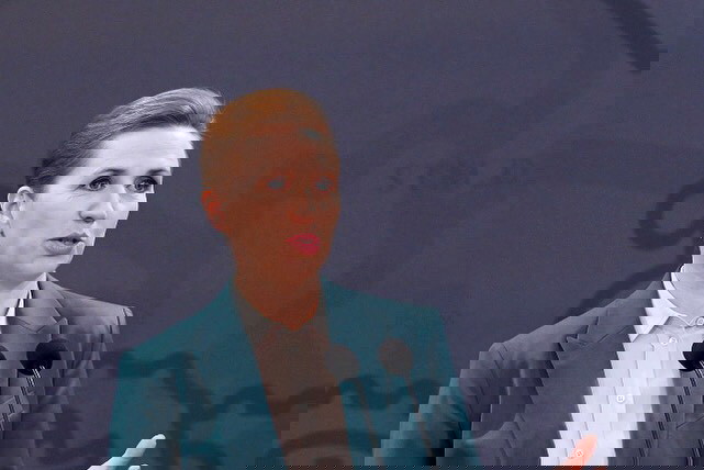 Premier Danii przeprasza za eksperyment