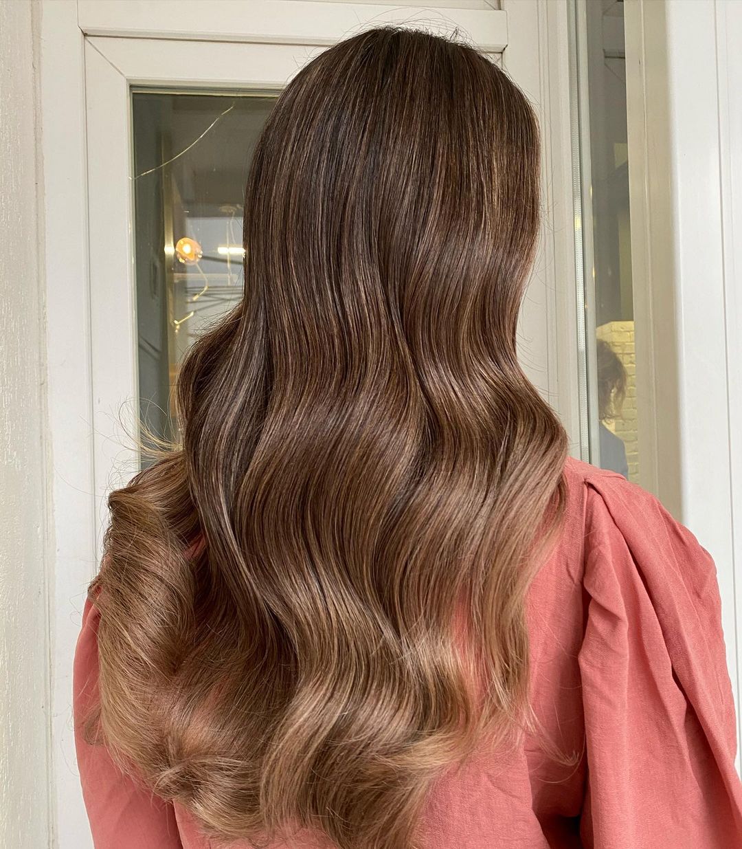 Odżywki i maski, które przywrócą włosom gładkość i blask