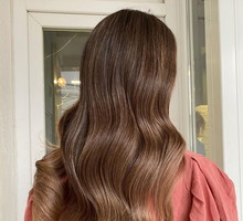 Odżywki i maski, które przywrócą włosom gładkość i blask