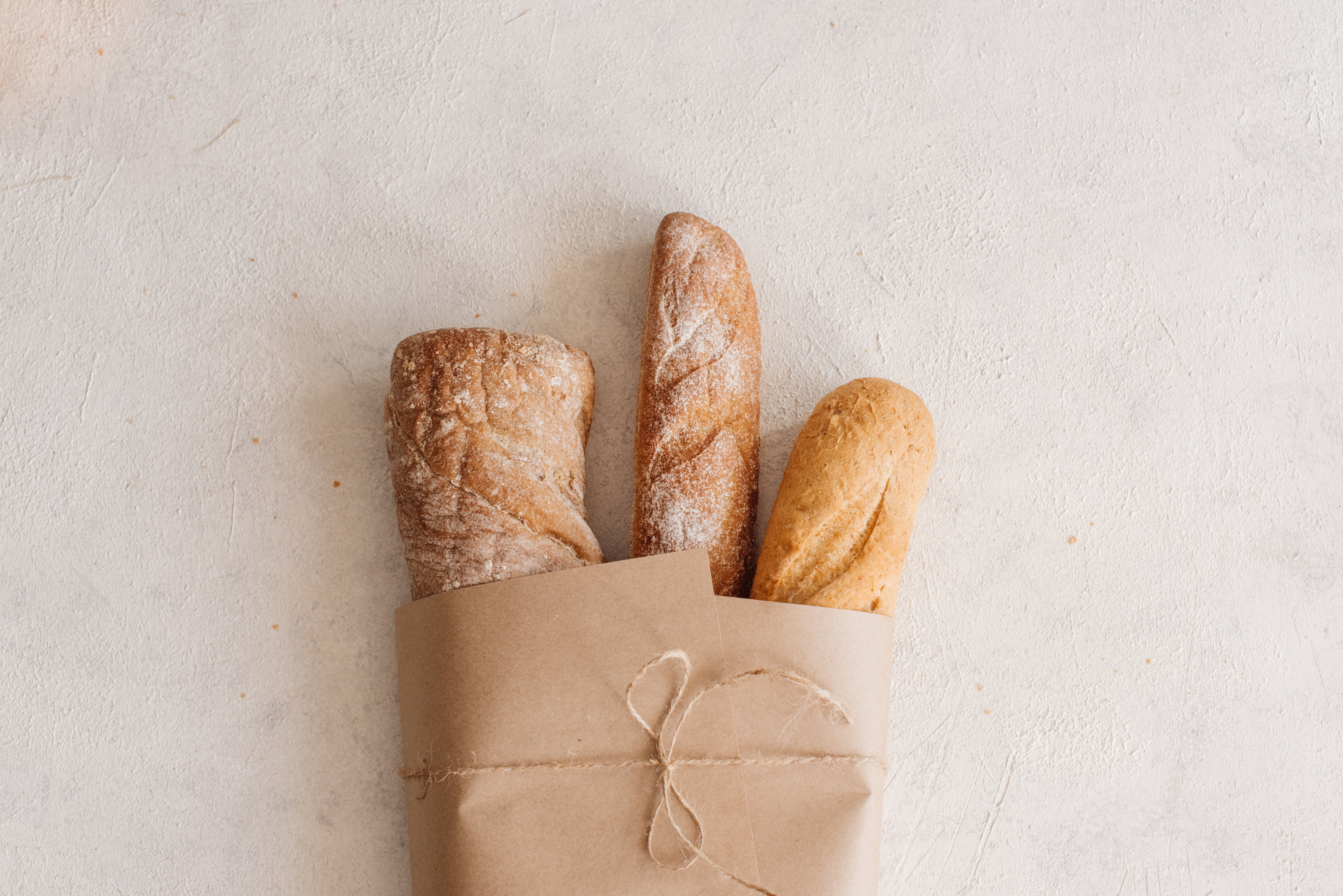 Pieczywo. Ile kromek dziennie można zjeść, aby nie przytyć?