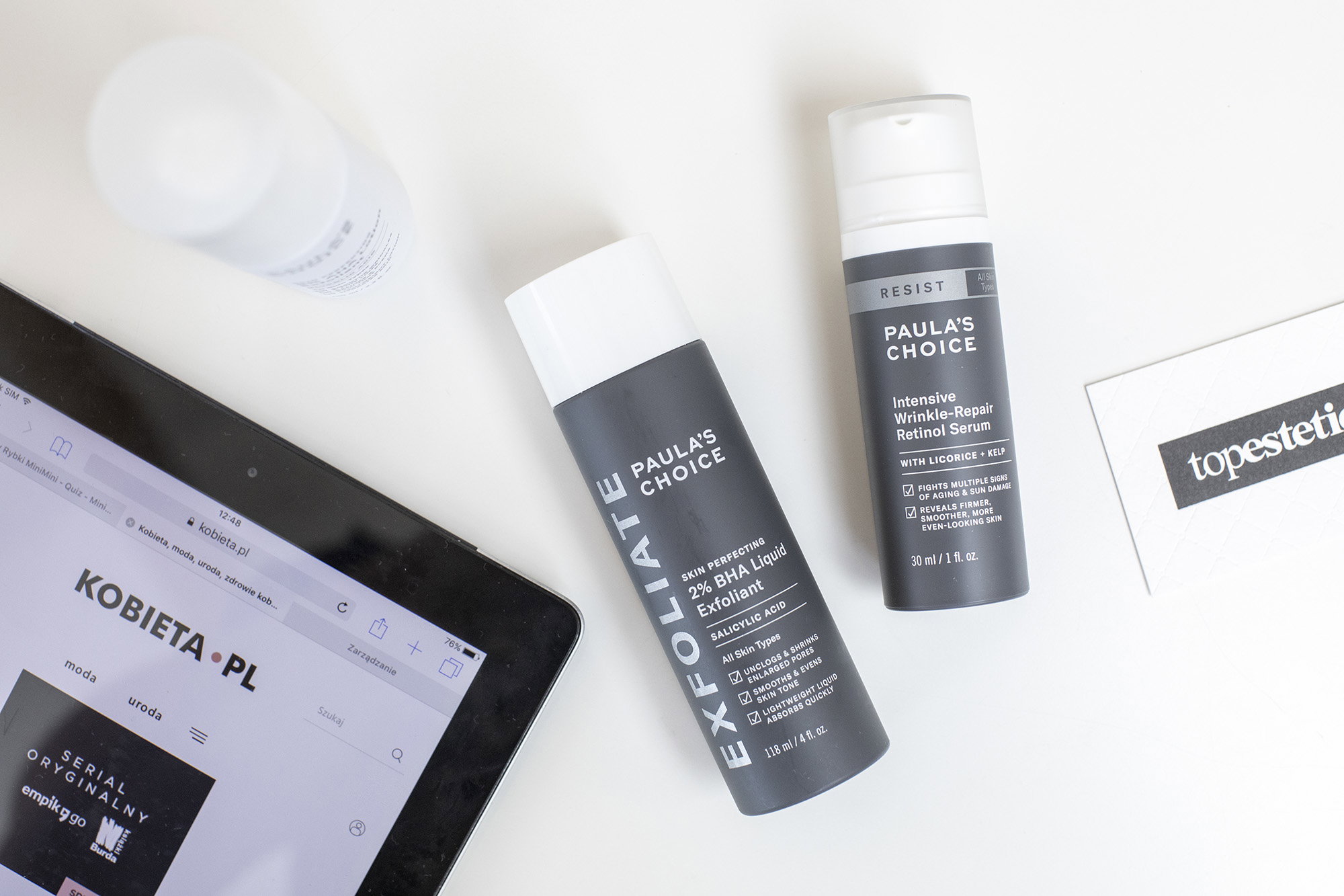 10 najlepszych kosmetyków na trądzik, zaskórniki i rozszerzone pory