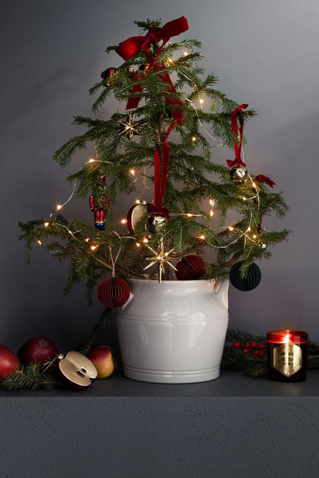 Boże Narodzenie 2020: 7 pomysłów na dekoracje domu ze świątecznej kolekcji H&M Home