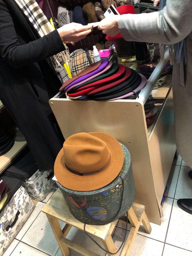 Maria Lipka i jej sklep z kapeluszami na Floriańskiej!