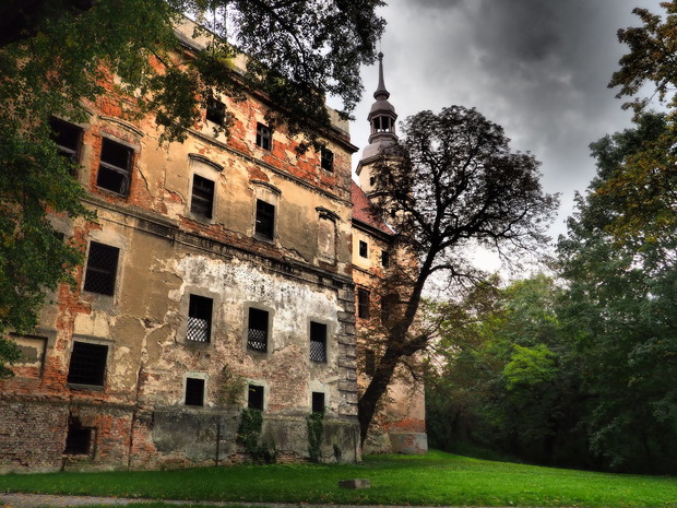 Zamek Oppersdorffów W Głogówku
