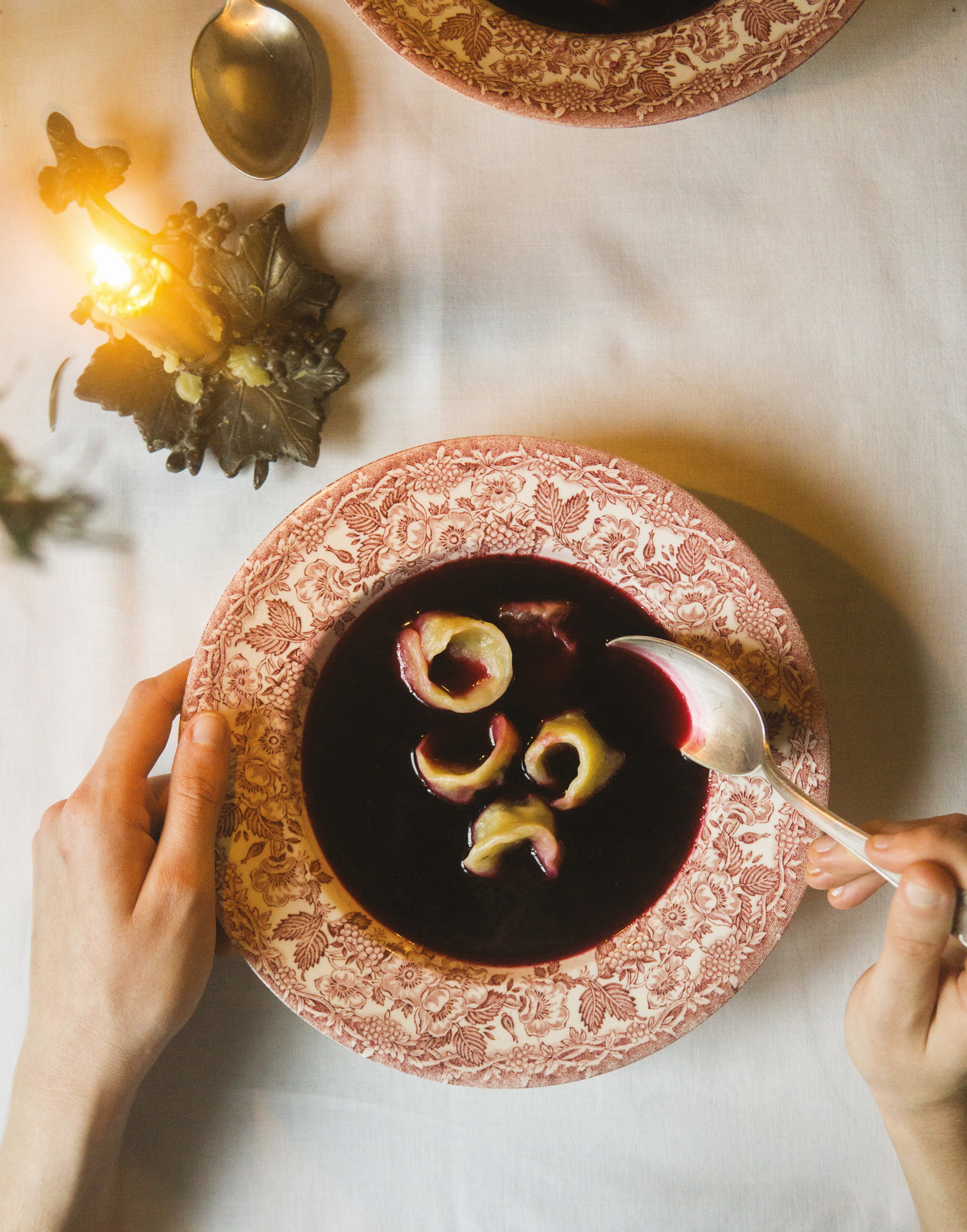 Przepis z książki Michała Korkosza „Rozkoszne. Wegetariańska uczta z polskimi smakami”