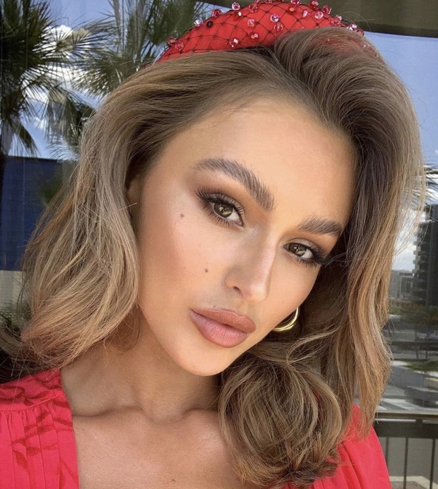 Modne fryzury na 2021: cieniowanie