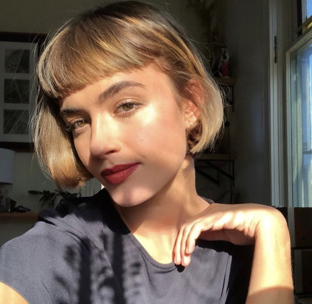 Modne fryzury na 2021: Mia bob