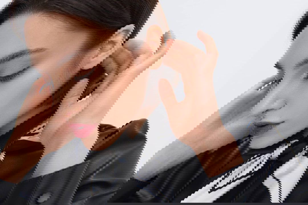 Te ubrania i dodatki z wyprzedaży będą modne wiosną i latem 2021