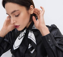 Te ubrania i dodatki z wyprzedaży będą modne wiosną i latem 2021