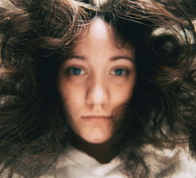 Te nawyki najbardziej niszczą Twoje włosy!