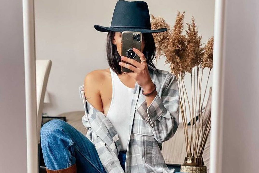 Moda trendy 2021: 5 modeli botków, które będą modne wiosną