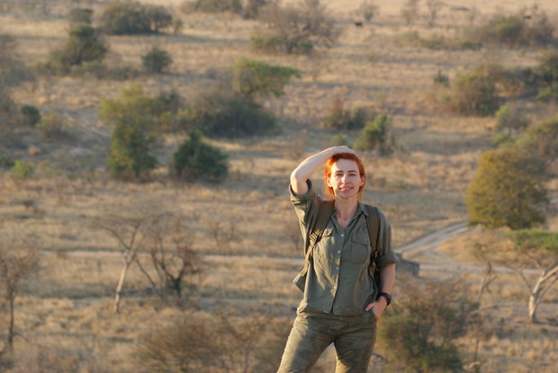 Basia Rajkowska podczas podróży do Zimbabwe