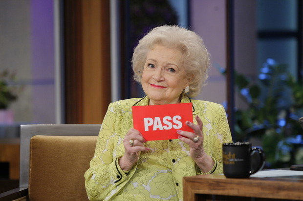 Betty White obchodzi 99 urodziny. Jaki ma przepis na szczęśliwe życie?
