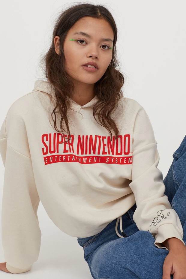 H&M, Bluza z kapturem 79,99 zł