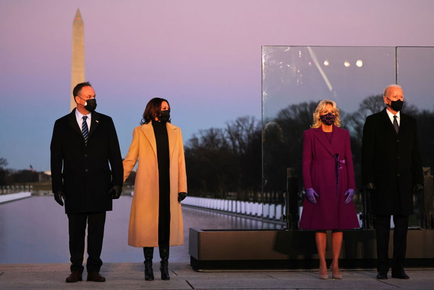 Jill Biden, Joe Biden, Kamala Harris z z mężem