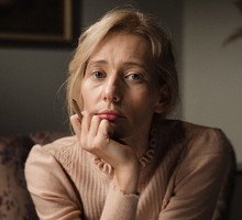 Hanna Bakuła ostro o serialu "Osiecka": oberwało się również Magdalenie Popławskiej grającej Agnieszkę Osiecką