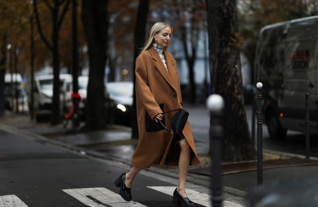 5 trendów z Paryskiego Tygodnia Mody, które znajdziesz w sieciówkach