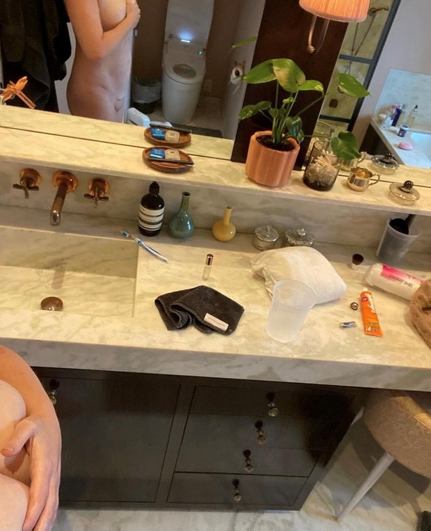 Amy Schumer pokazuje bliznę po cesarskim cięciu