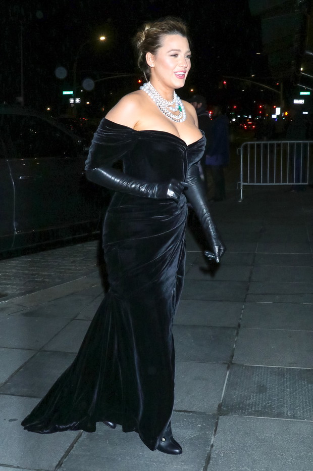 Blake Lively przyznała, że mocno przytyła w ciąży. Miała ogromny problem