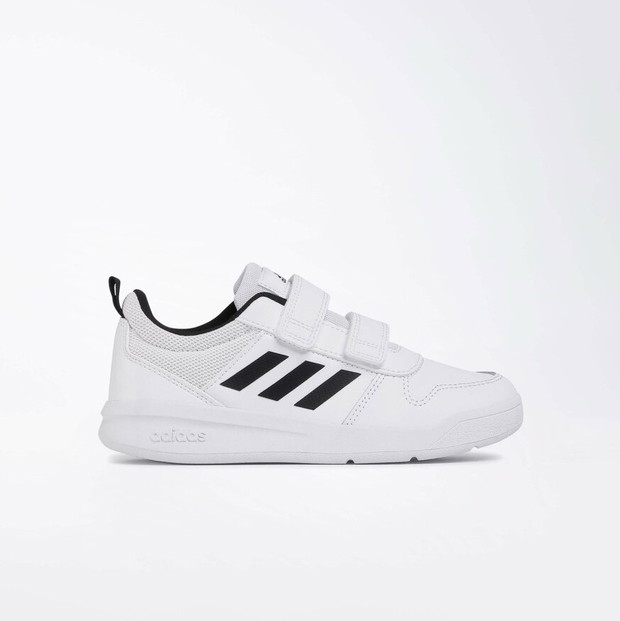 Dziecięce buty szkolne od CCC – nasze top 20!