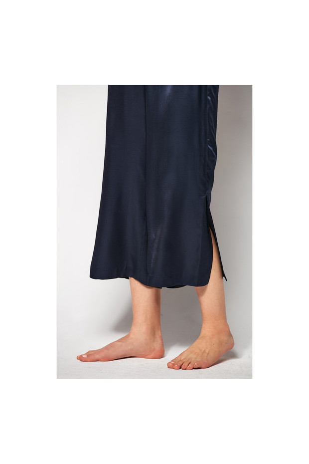 Te polskie marki tworzą piękne piżamy, szlafroki i kimona: