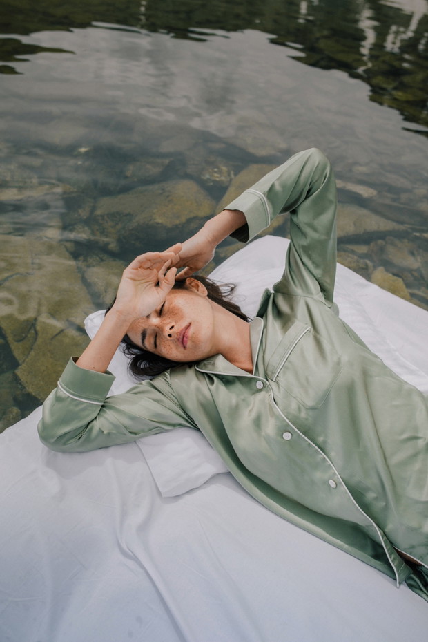 Te polskie marki tworzą piękne piżamy, szlafroki i kimona: SON TRAVA