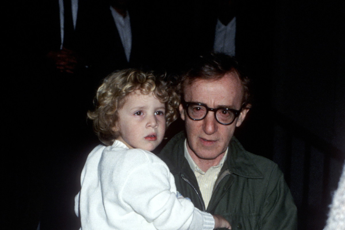 Dylan Farrow - córka Woody'ego Allena, wraca do traumy z dzieciństwa