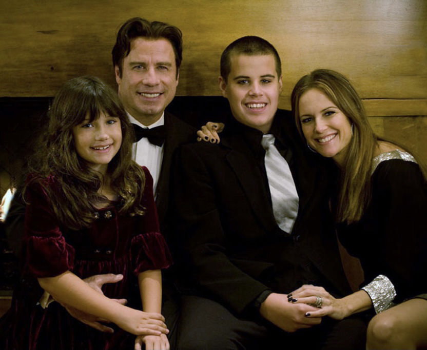 John Travolta z rodziną