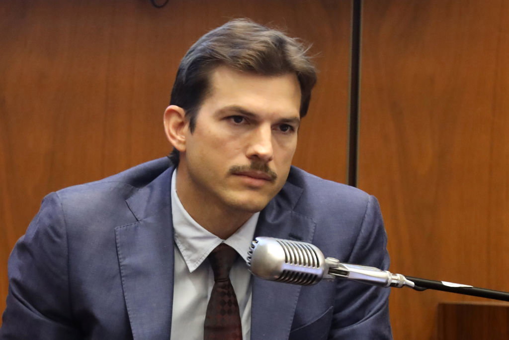 Ukochana Ashtona Kutchera została zamordowana przez seryjnego mordercę