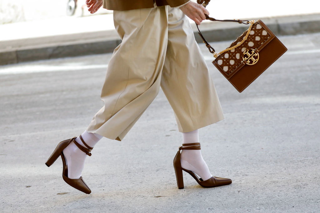 Trendy na wiosnę-lato 2021: najodważniejsze modele butów, które będą modne w tym sezonie