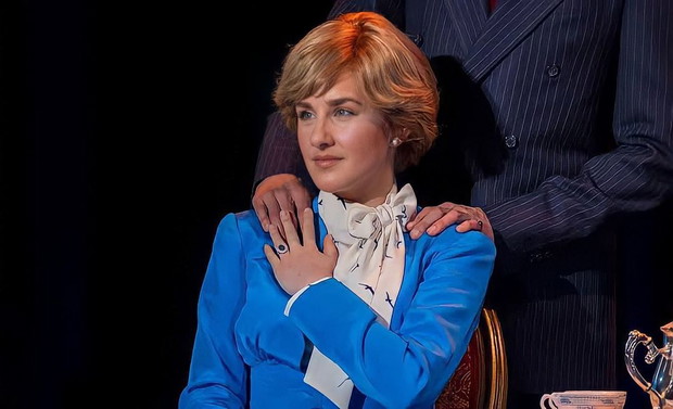 Jeanna de Waal jako Księżna Diana