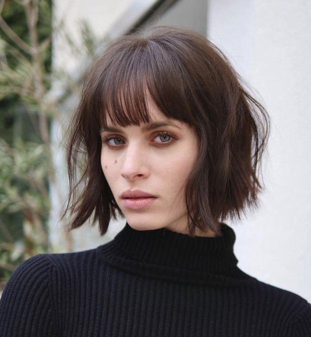 Modne fryzury 2021: short bob