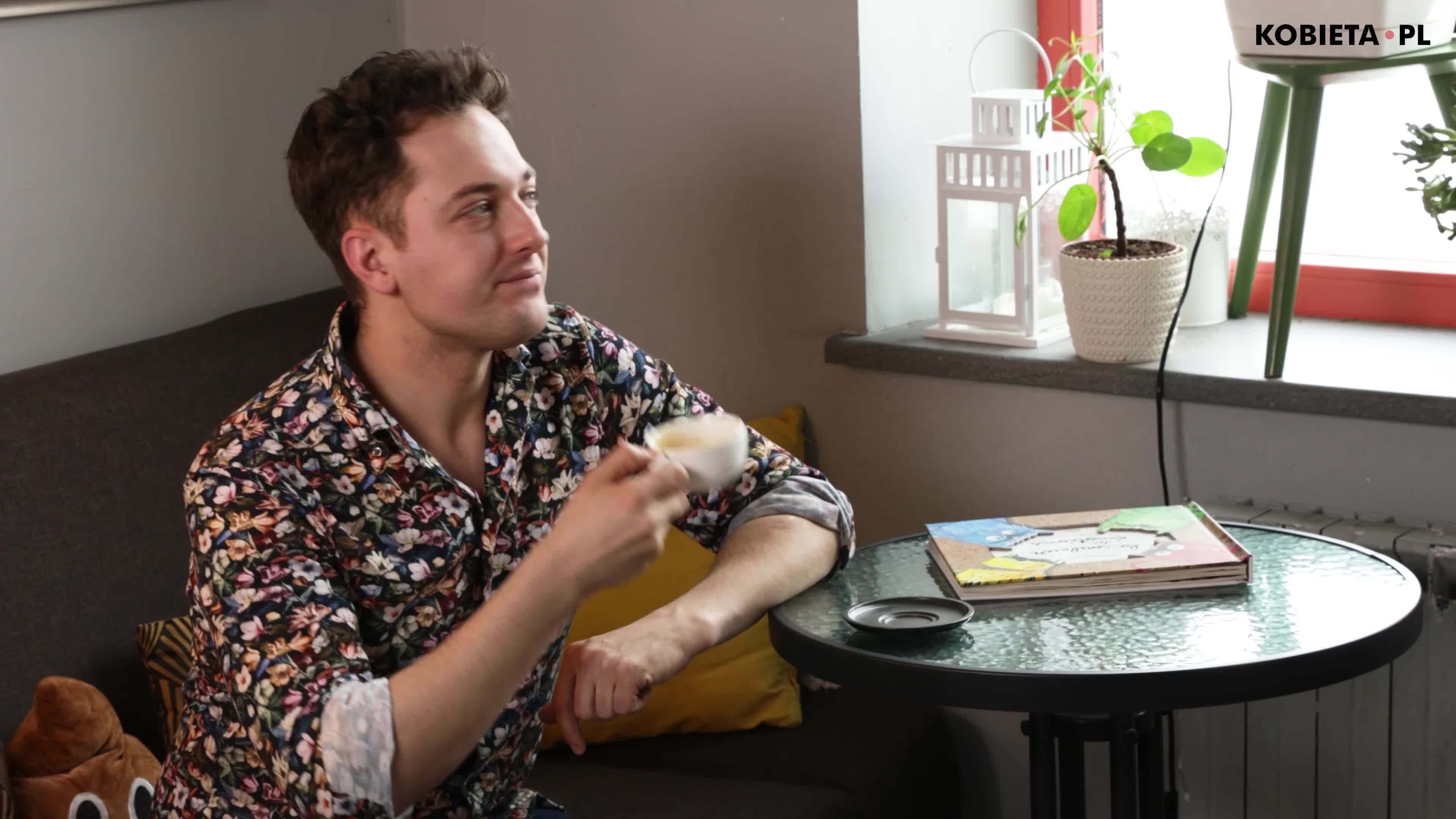 Pan od Francuskiego, czyli jak poznać męża Francuza i zamówić kurosanta przez RRR w Paryżu