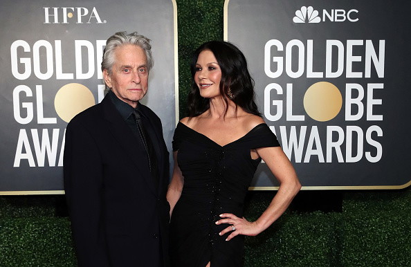 Catherine Zeta-Jones spotkała się z botox shamingiem? Fani krytykują jej wygląd podczas gali Złotych Globów 2021