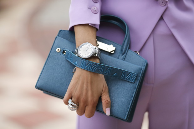 Moda 2021: Zegarek - modny dodatek, który podkręci każdą stylizację