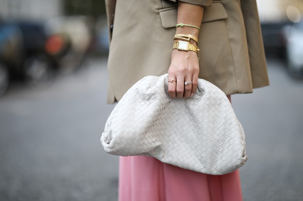 Moda 2021: Zegarek - modny dodatek, który podkręci każdą stylizację