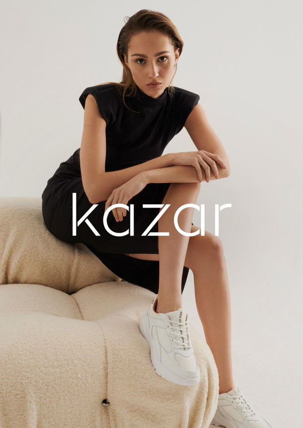 Poznaj fenomen kultowych sneakersów! Czy sportowe buty można nosić do każdej stylizacji?