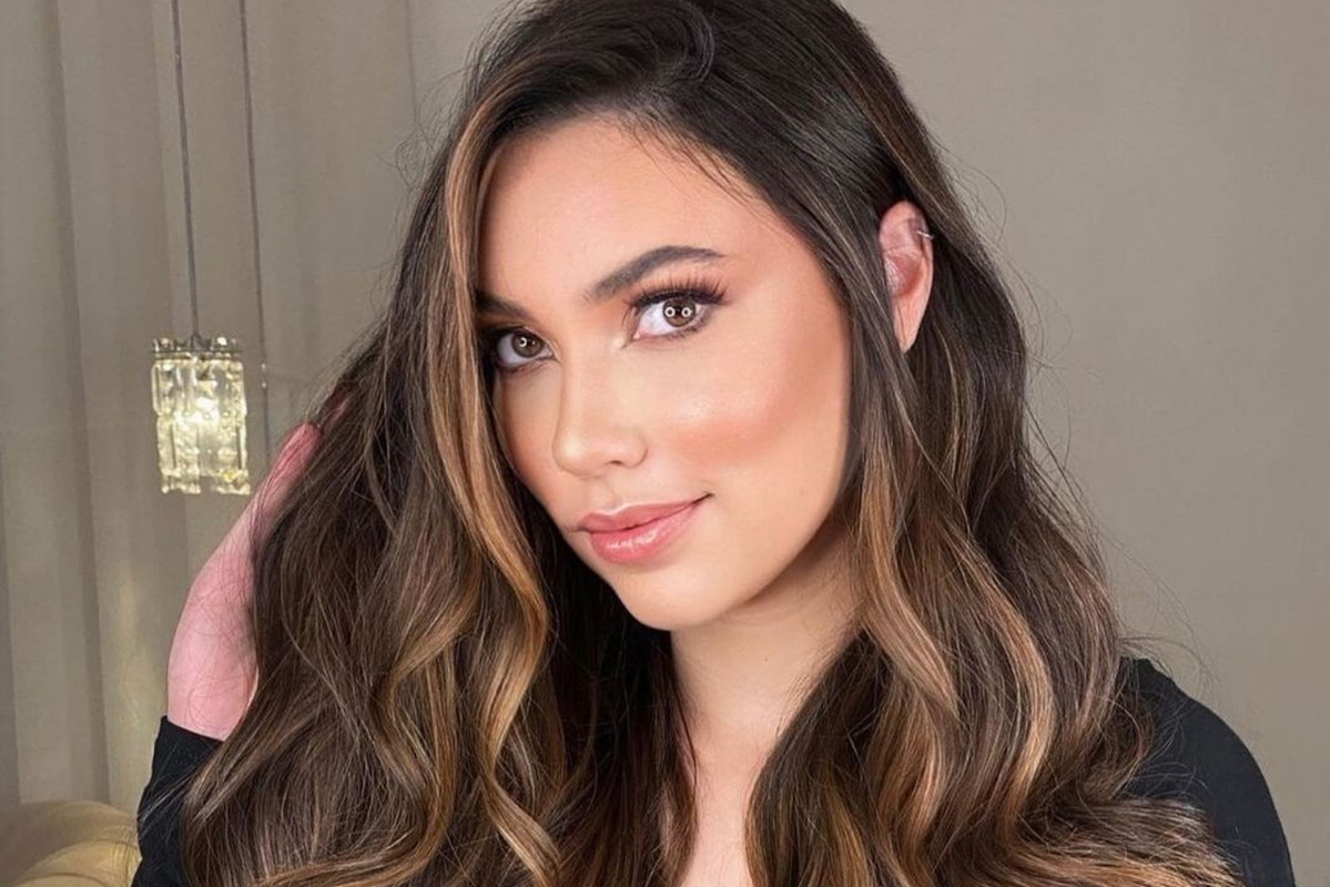 Ombre na czarnych włosach