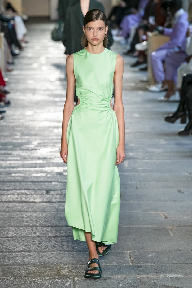 Modne kolory 2021: wszystkie odcienie zieleni, które będa modne wiosną i latem