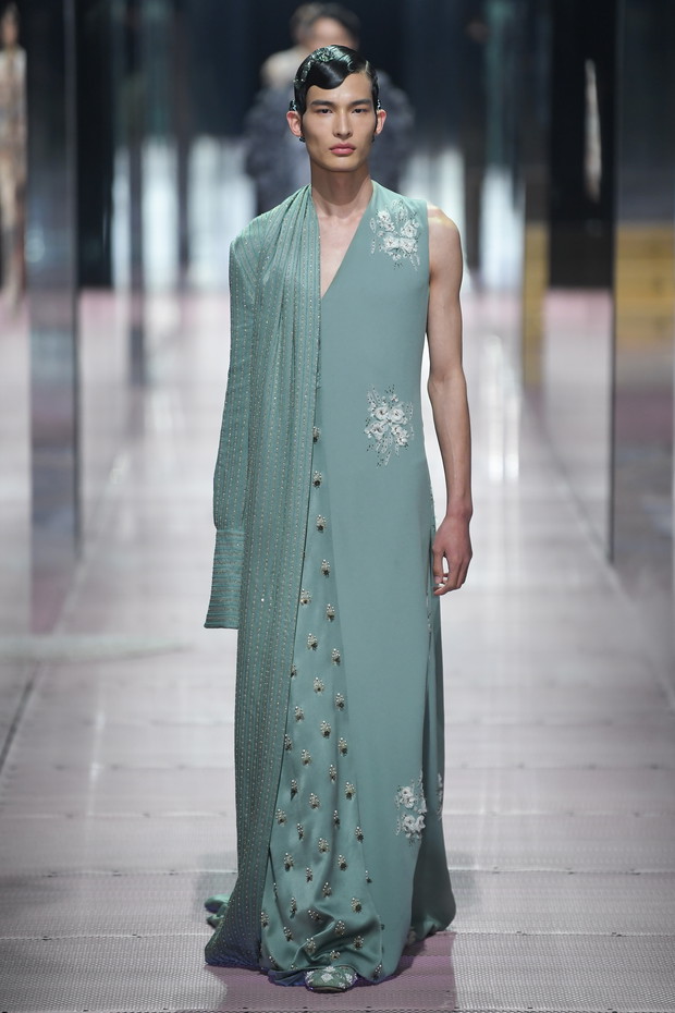 Modne kolory 2021: wszystkie odcienie zieleni, które będa modne wiosną i latem