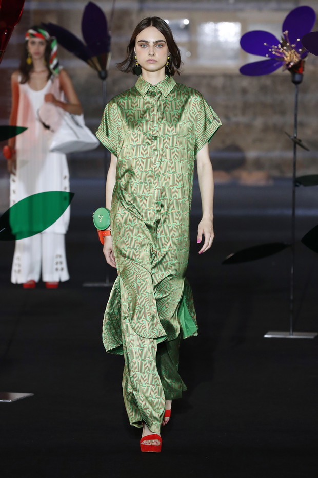 Modne kolory 2021: wszystkie odcienie zieleni, które będa modne wiosną i latem